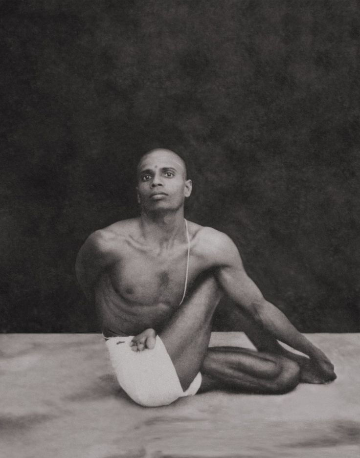 Young Sri K. Pattabhi Jois demonstrating yoga asana